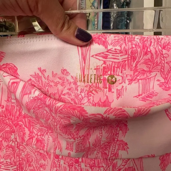 EUC Lilly Pulitzer Corso Crop Anniversary Toile - Picture 2 of 6